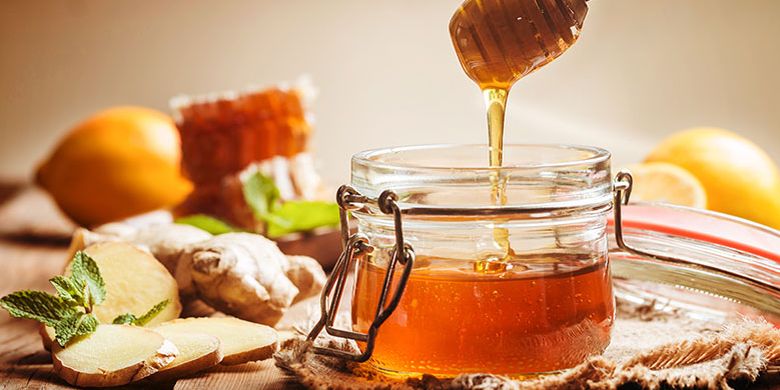 honey as breakout treatment