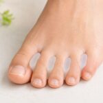are toe spacers worth it, silicone toe spacers between the toes of a foot
